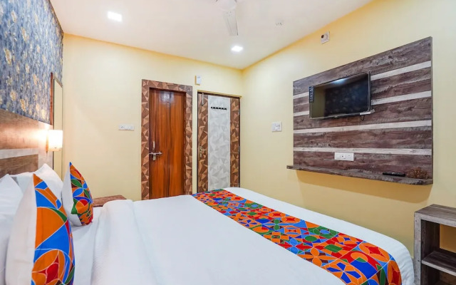 Rs Residency by OYO Rooms
