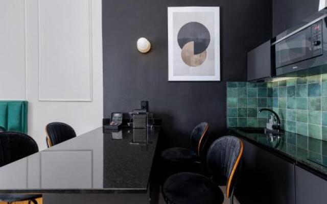 Old Town Apartment