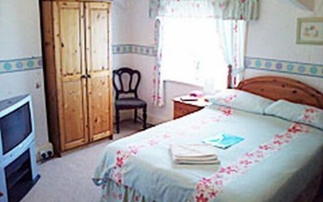 Shepperton Hotel