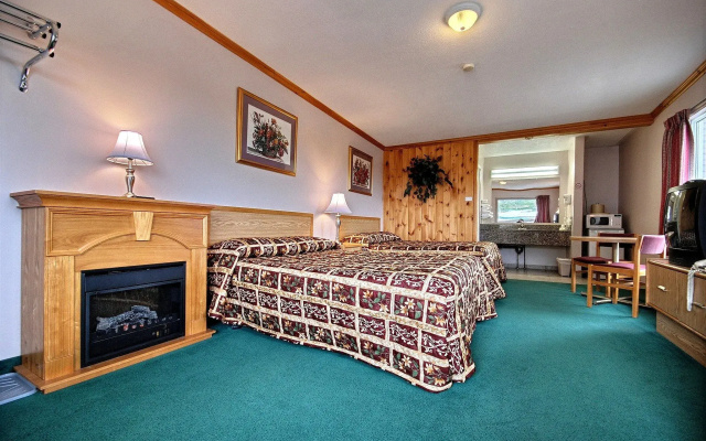 Knights Inn Huntsville, ON