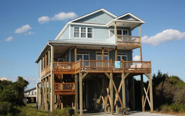 Nexta C by Oak Island Accommodations