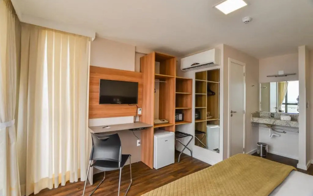 Innovare Slim Hotel Itajaí