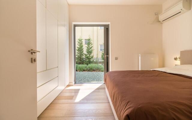 Luxury 3 Bedroom Apartment with garden in Glyfada