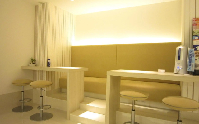 Ochanomizu Inn