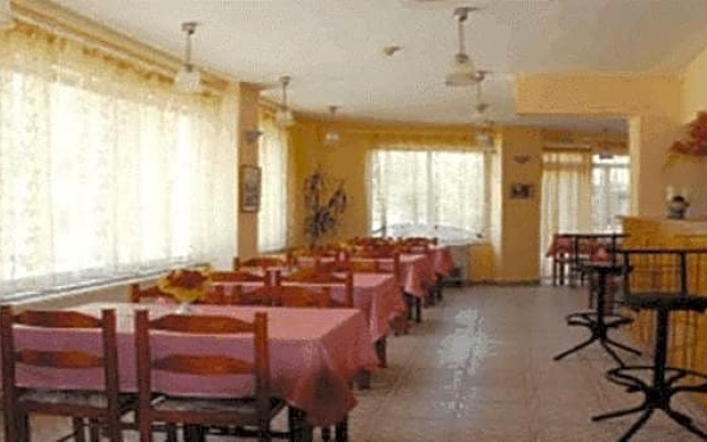 Filareti Hotel