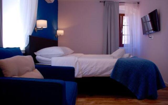 Old Town Inn