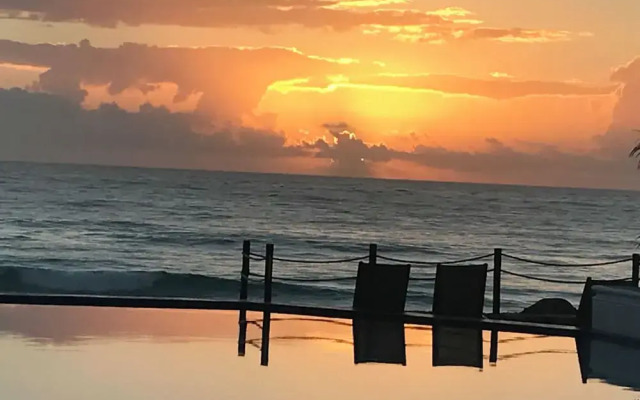 Beach and Ocean Front Apartments 1