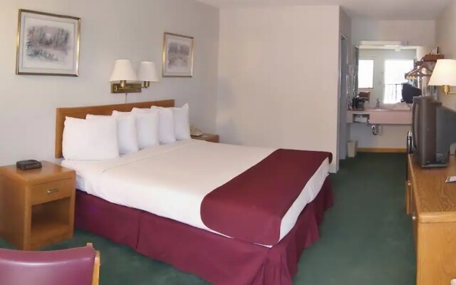 Americas Best Value Inn St. Ignace