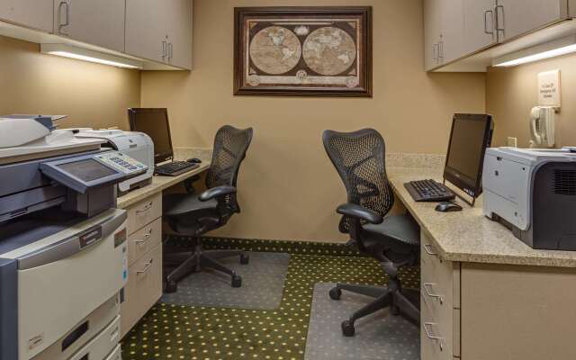 Hilton Garden Inn Cleveland Airport