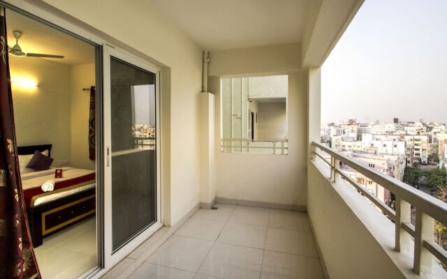 OYO 8587 Dwell Suites