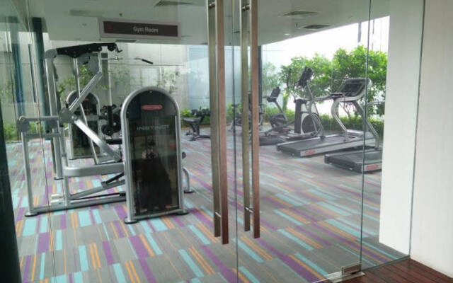 Summer Suites Express - Hostel