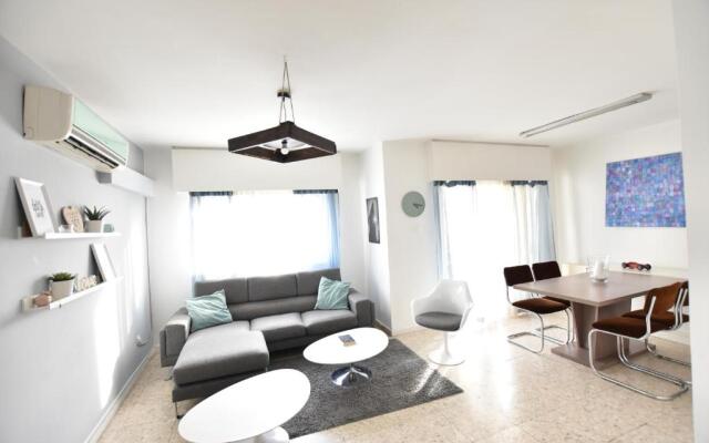 CozyApt NICOSIA 2 Bdr