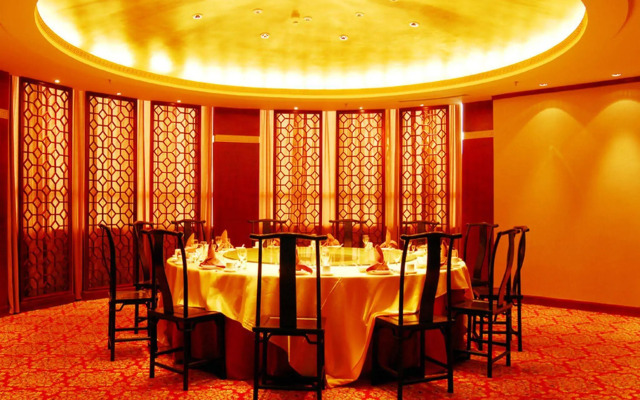 Shanghai Airlines Travel Hotel