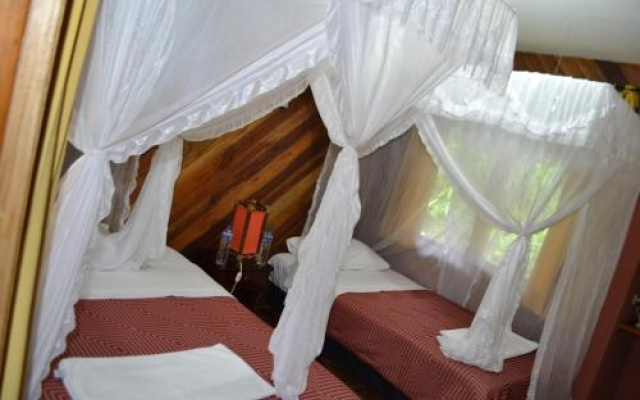 Shandia Lodge
