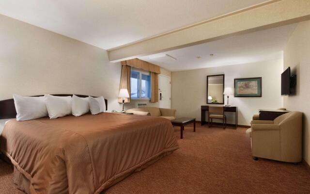 Travelodge by Wyndham Langley