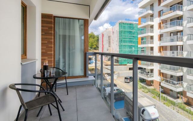 Powstańców Warszawskich Lux by Renters