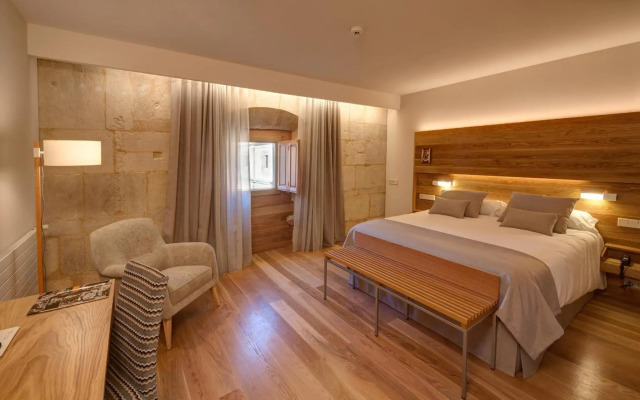 Hotel Real Colegiata San Isidoro