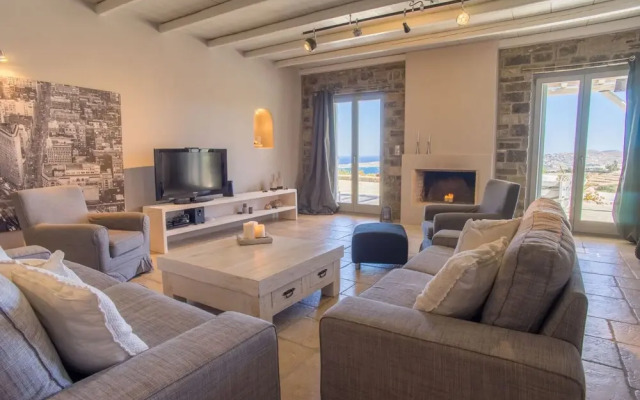 Villa Ernesto in Paros