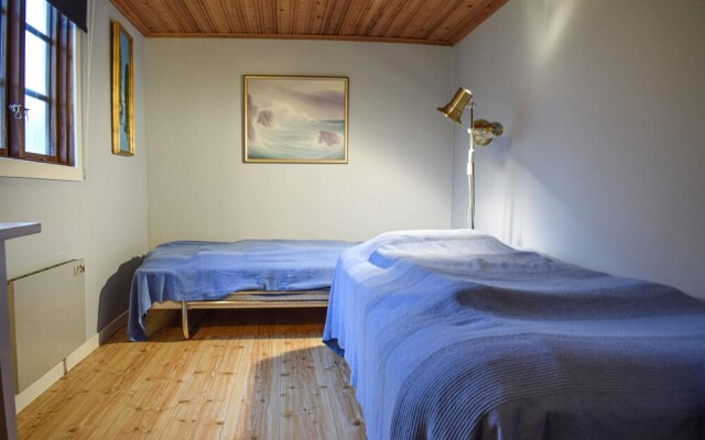 Nice Home in Borgholm With 5 Bedrooms and Wifi