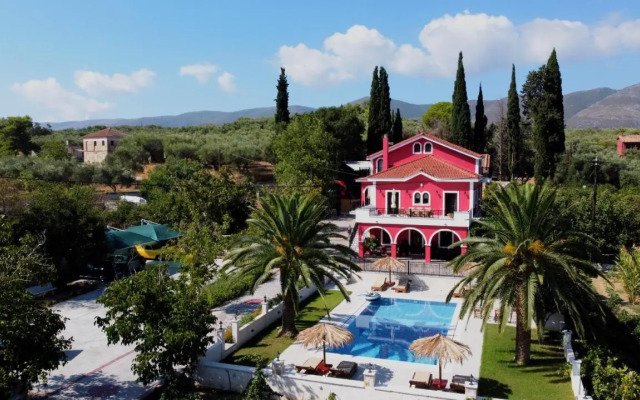 Zissis Villa & pool 5min drive to beach