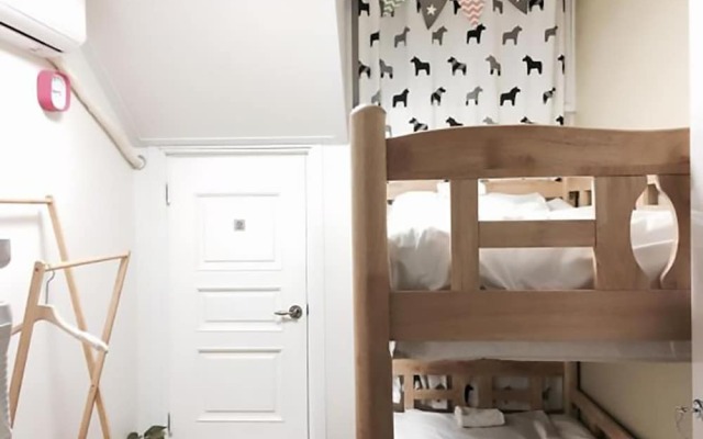 Nanu Guesthouse KPOP - Hostel