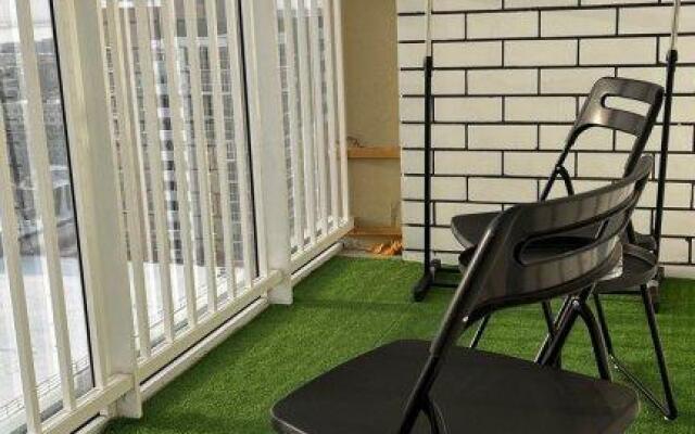 Апартаменты на проспекте Раиса Беляева 42А