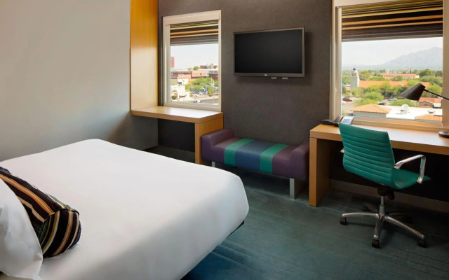 Aloft Tucson University