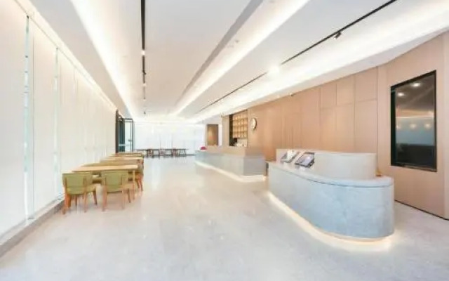 JI Hotel (Shenzhen Futian Convention and Exhibition Center Huanggang)