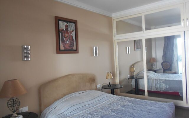 Cozy Marina PentHouse  Ref T32401