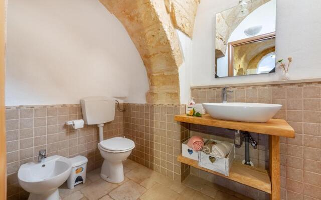 Trullo Delle Ginestre Private Pool