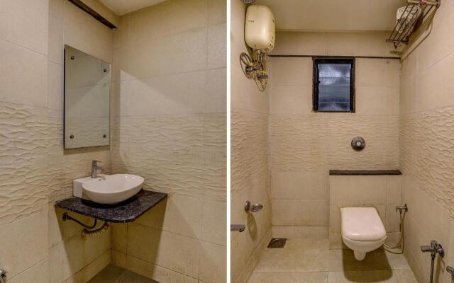 Fabhotel Silver Palace
