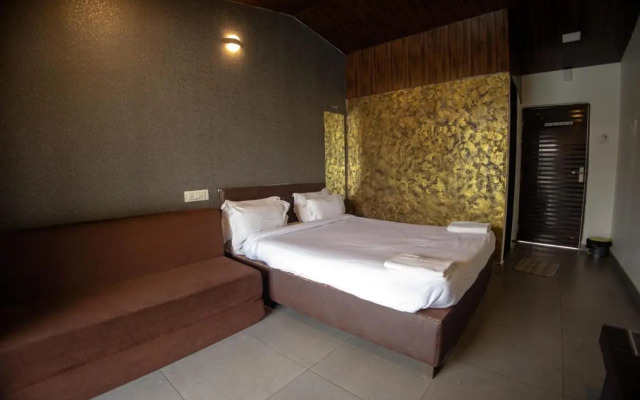 Canal Touch Resort