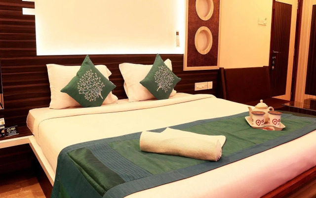 Hotel Narayani Enclave near Acropolis Mall kasba