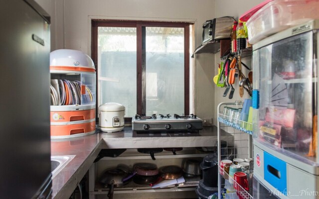 Footprints Homestay - Hostel - Adults Only