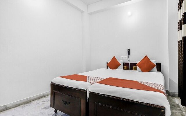 OYO 10572 Kalpataru Guest House