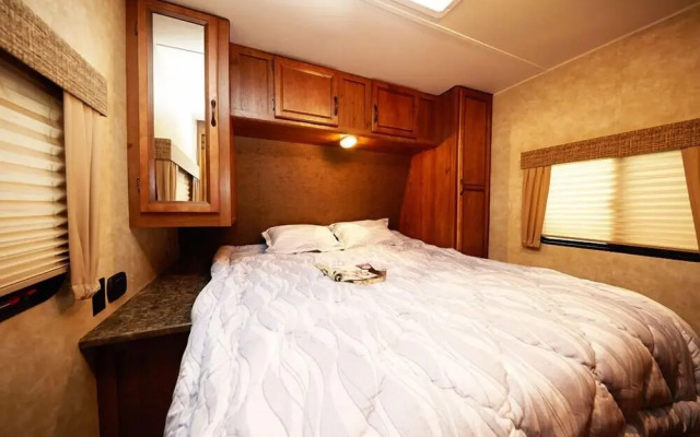Sunshine Caravan