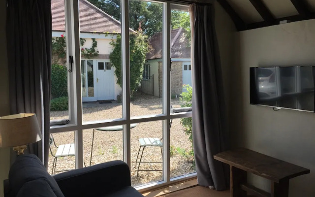 Munden House