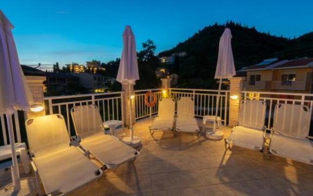Angelica Apartment Hotel
