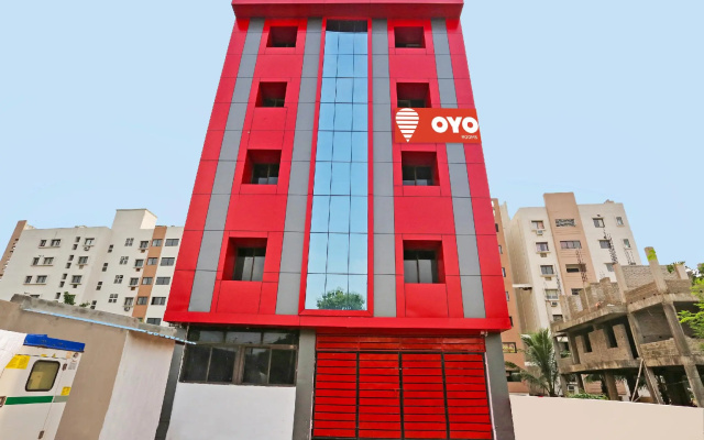 Capital O 14489 Hotel Aryan