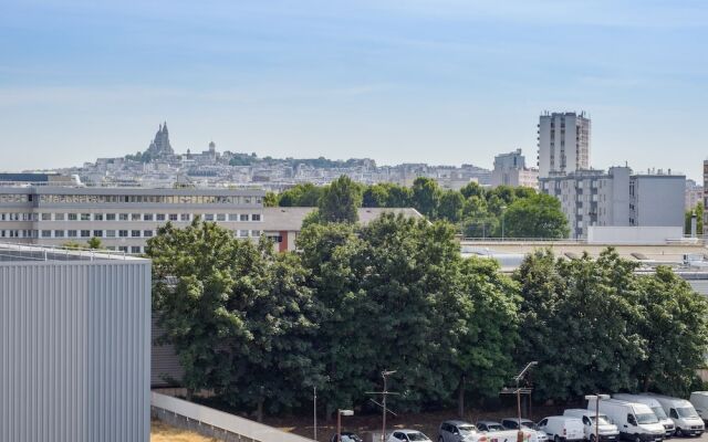 Accommodation With Parking Near Paris