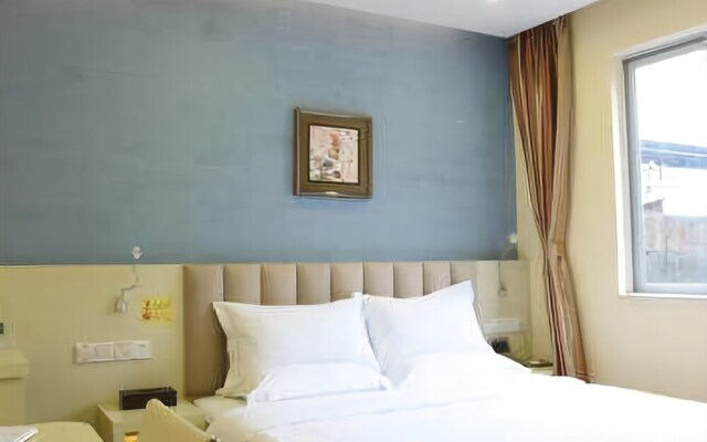 Super 8 Guangzhou Jiahe Wanggang Subway Station