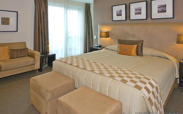 Hotel on Devonport