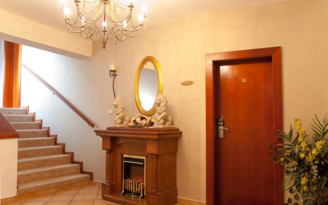 Hotel pod hradom