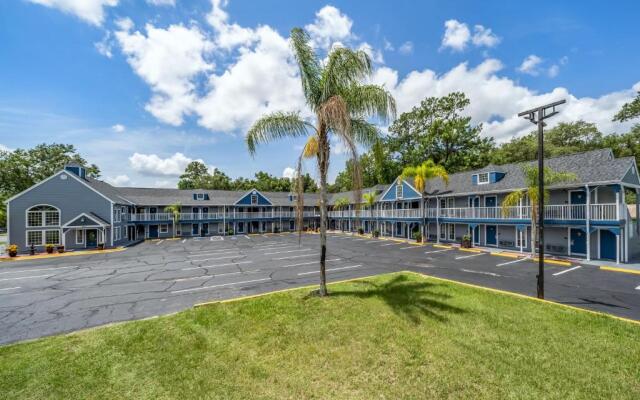 Gator Town Inn