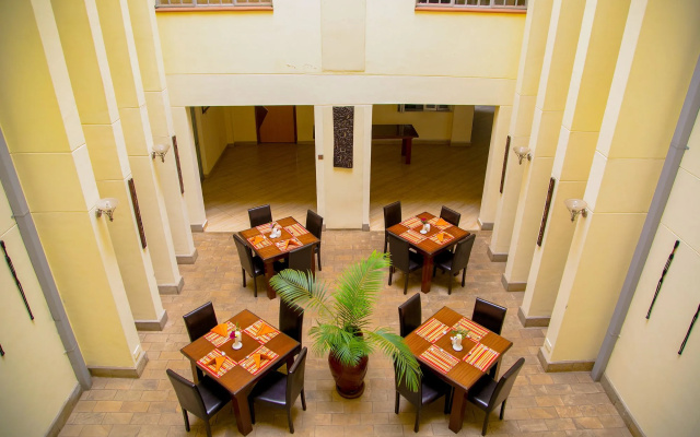 Batians Peak Serviced Apartments
