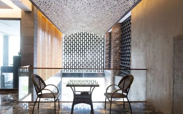 Shoudan Hotel