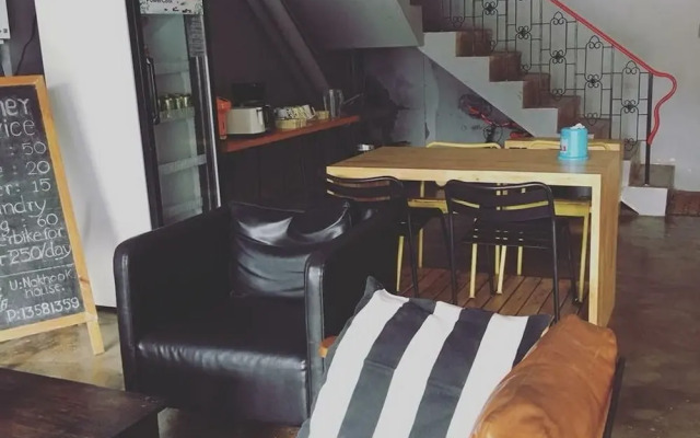 Nokhook House