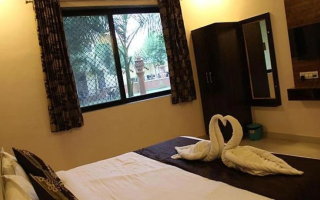 Fabhotel Prime The Kushal Bagh Palace