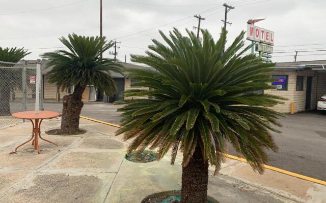 El Tejas Motel