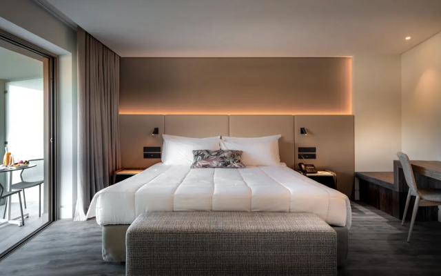 Eden Beach Hotel Club Attica
